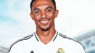 Gabung Real Madrid, Alexander-Arnold Diminta Bawa Klub Juara Dunia